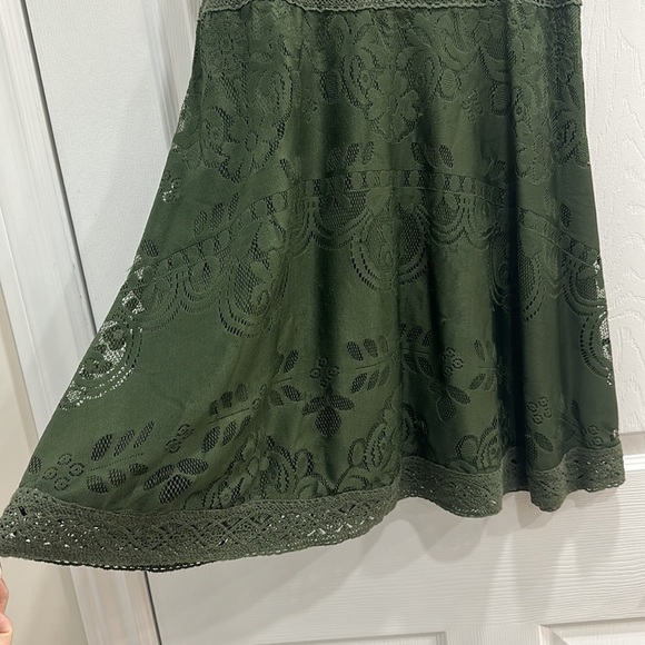 Women’s forest green dress size L - Picture 3 of 6